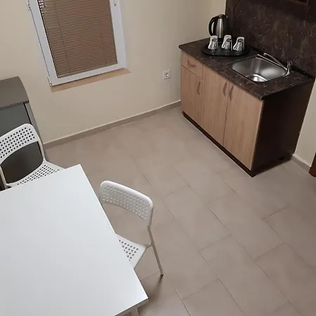 Twain Apart&rooms Апартхотел София